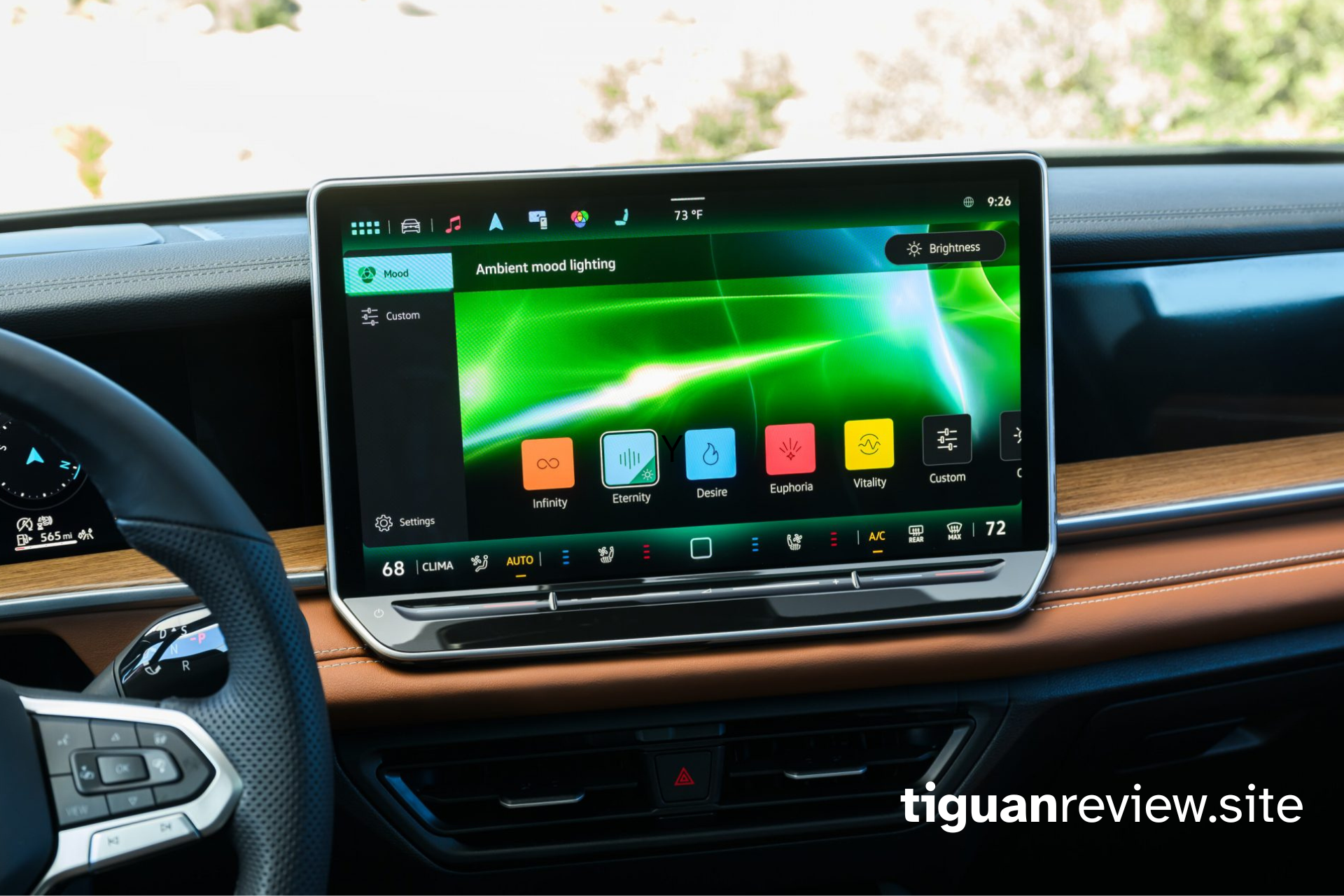 Intuitive Tech: Tiguan’s Touchscreen & UI